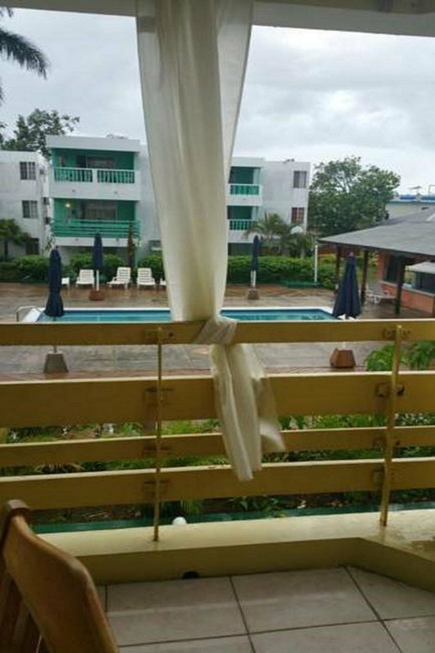 Negril Beach Club Condos ภายนอก รูปภาพ